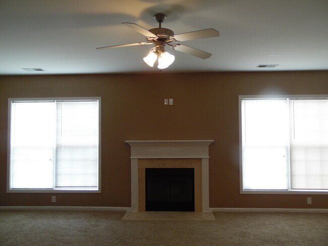 Building Photo - 541 Bulrush Trace