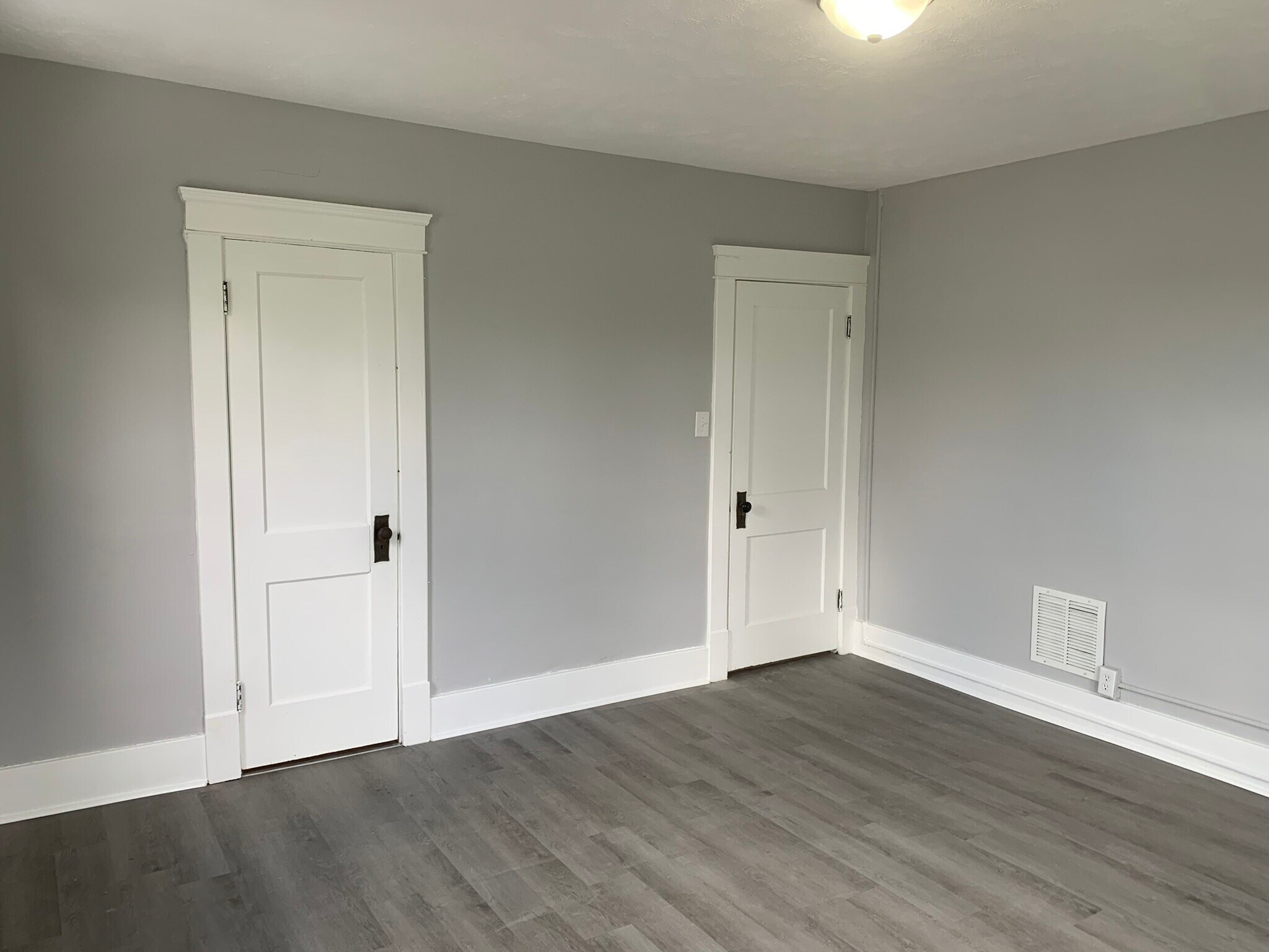 Building Photo - 2831 Globe Ave