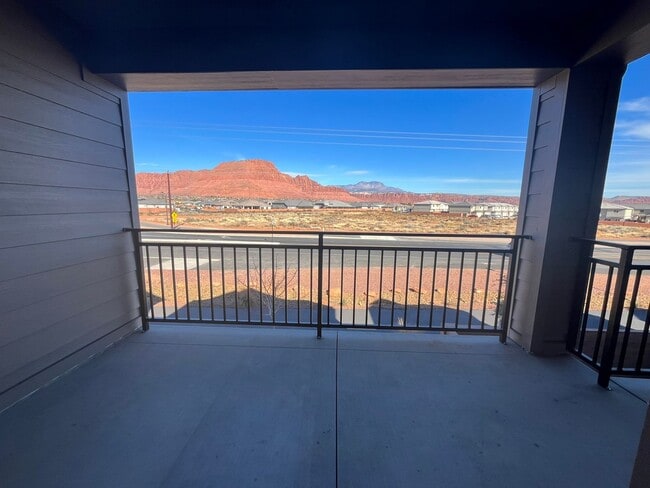 Building Photo - Azalea Beauty!