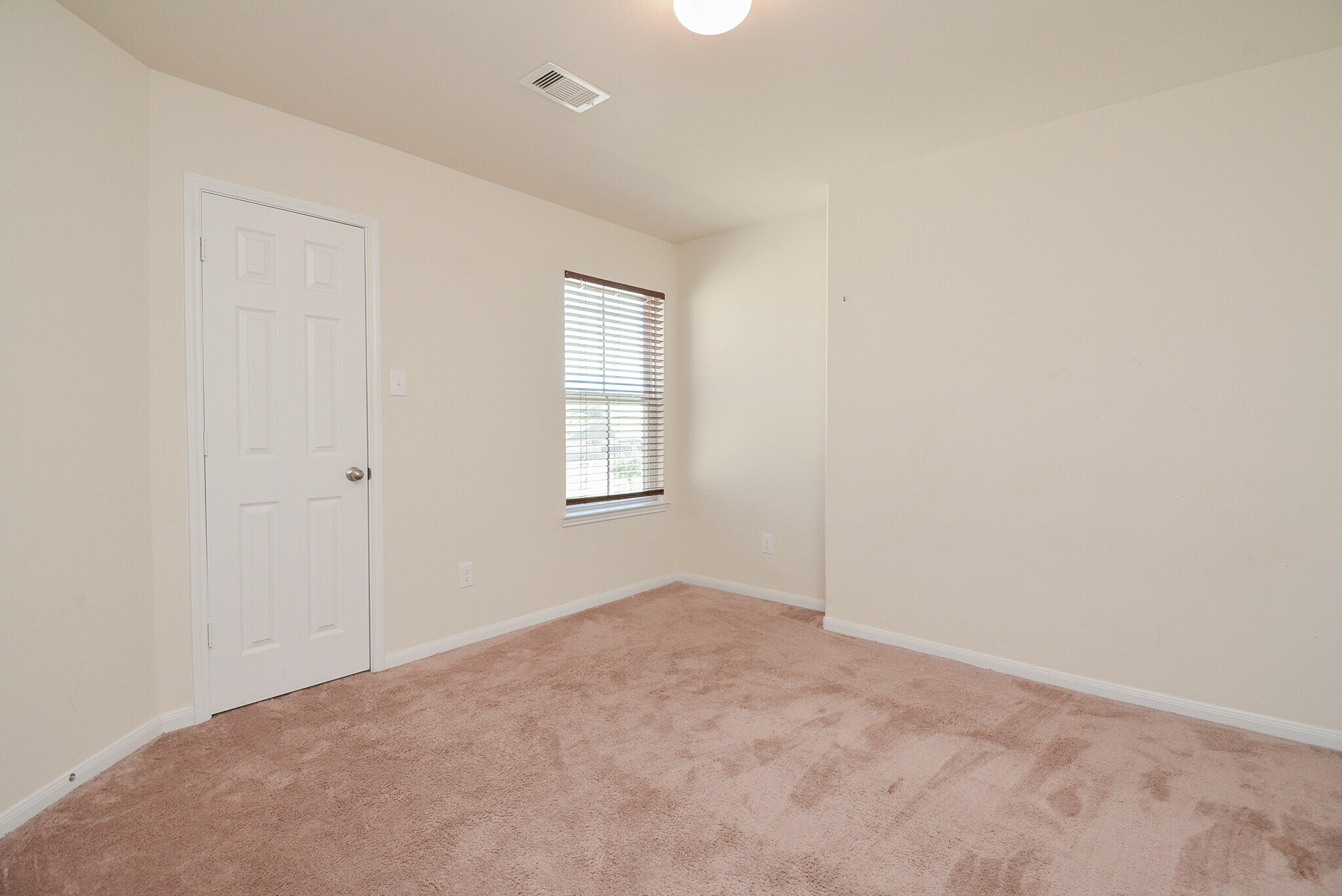 Building Photo - 2380 Elm Crossing Trail