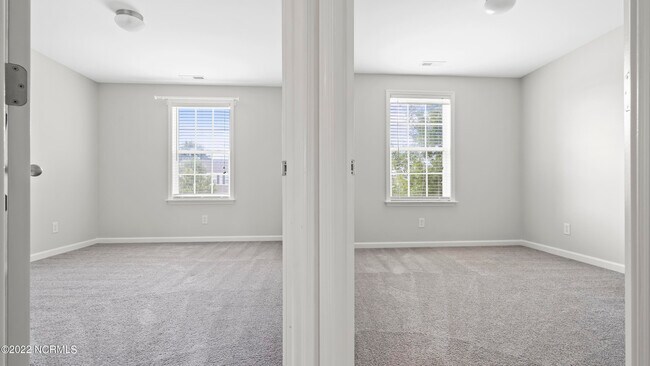 Building Photo - 501 Pearl Valley Ct