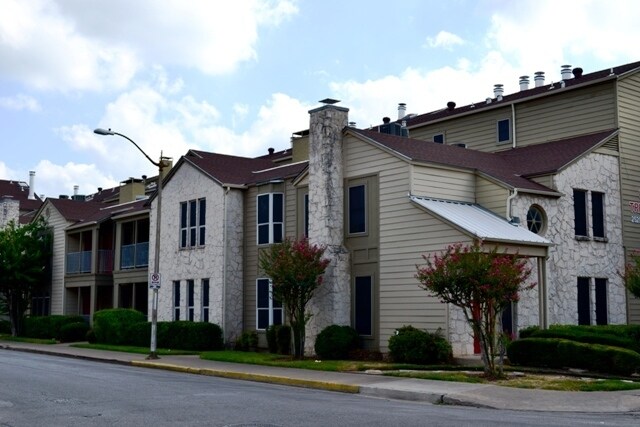 Building Photo - K056 - Orange Tree #79