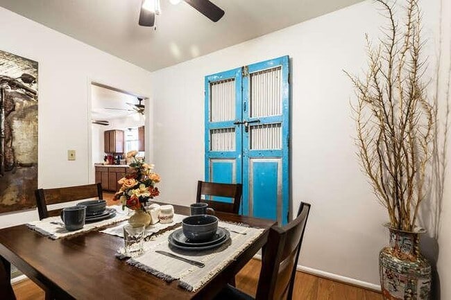 Building Photo - 10545 W Coggins Dr