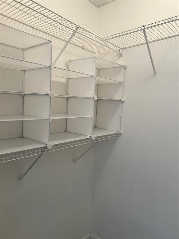 Building Photo - 8104 SW 21st Ct