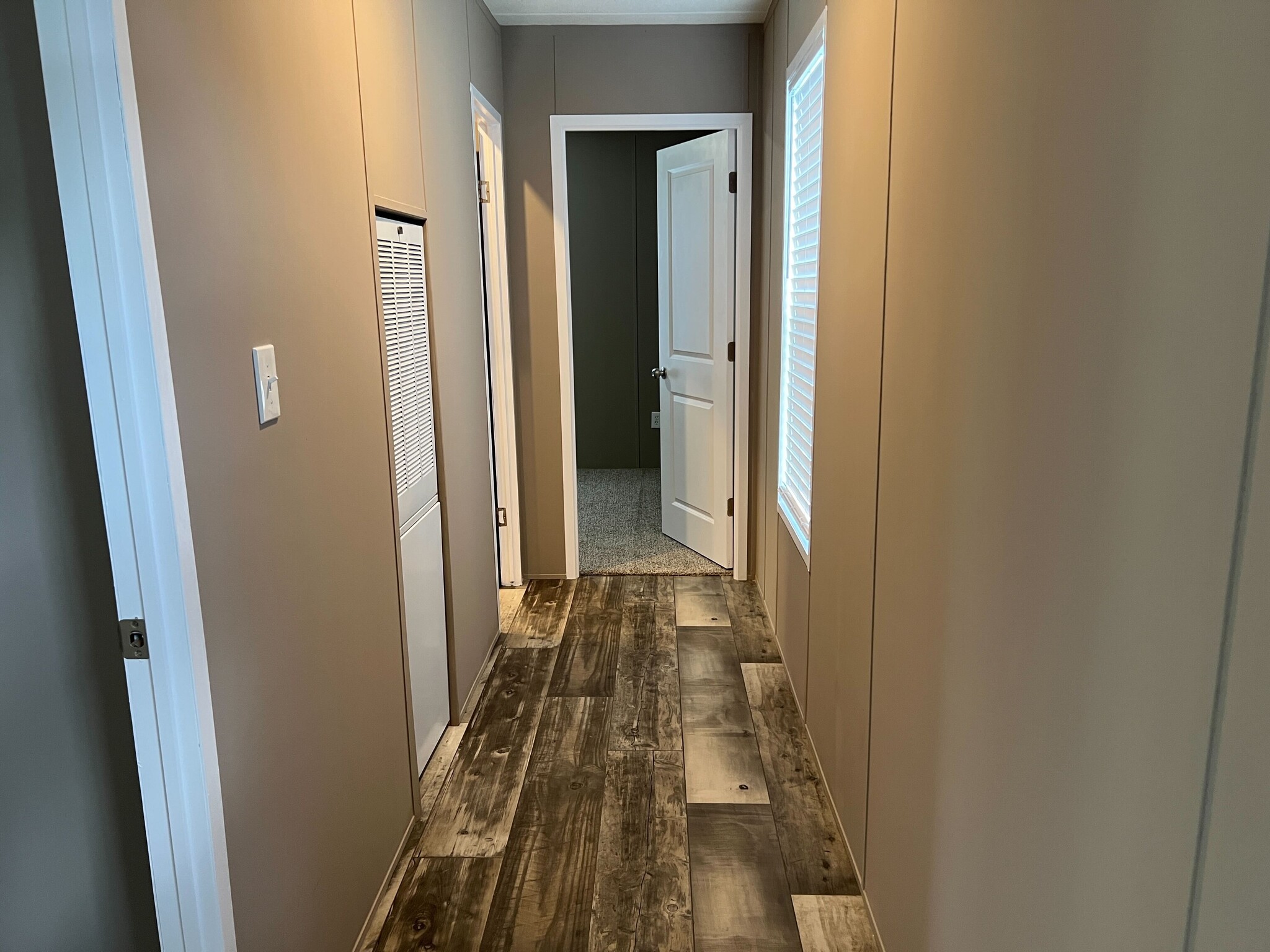 Building Photo - 150 Tonkawa Trl