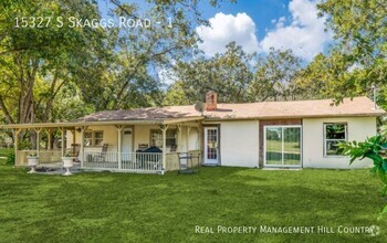 Building Photo - Nice home on lots of land!