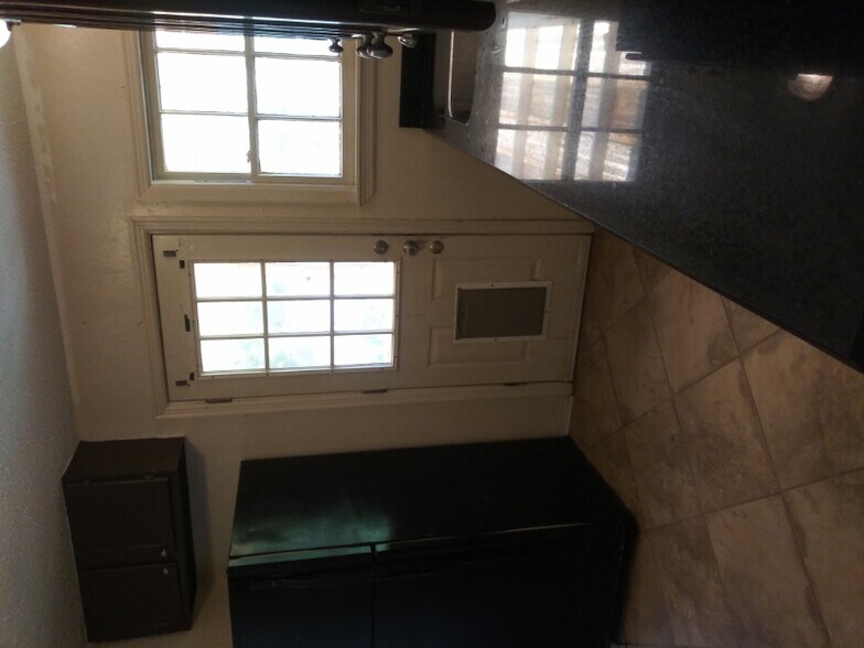 Building Photo - 6109 Greenmere Pl