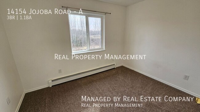 Building Photo - 14154 Jojoba Dr