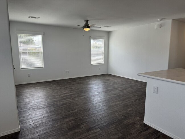 Building Photo - 1111 N Lamb Blvd