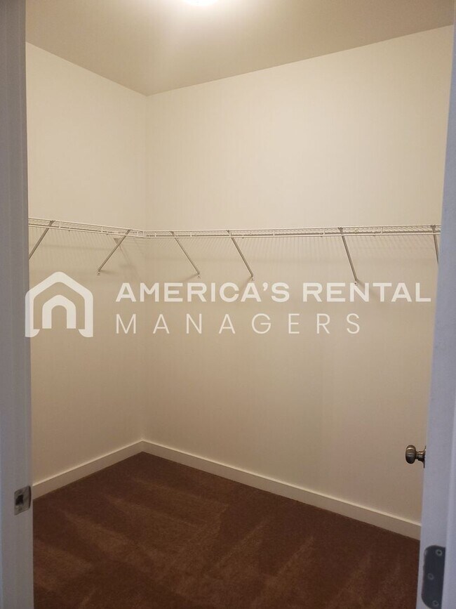 Building Photo - DEPOSIT PENDING! Home for Rent in Clanton, AL.. Available to View Now!!!