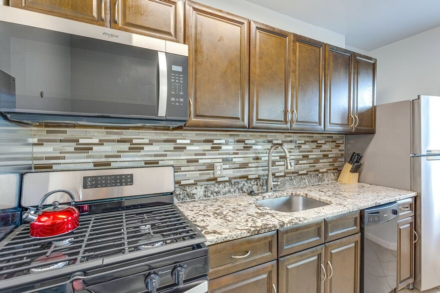 Building Photo - 3719 12th St NE