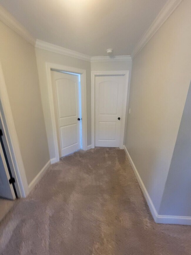 Building Photo - 135 Langfuhr Way