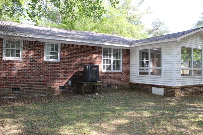 Building Photo - Northeast Columbia Spring Valley Rental