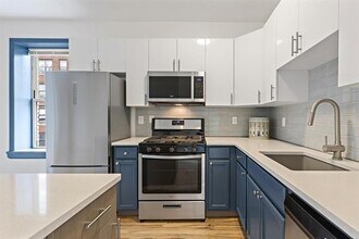 Building Photo - 149 Grant Ave