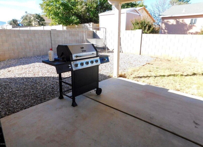 Patio/Porch - 113 Buffalo Dr