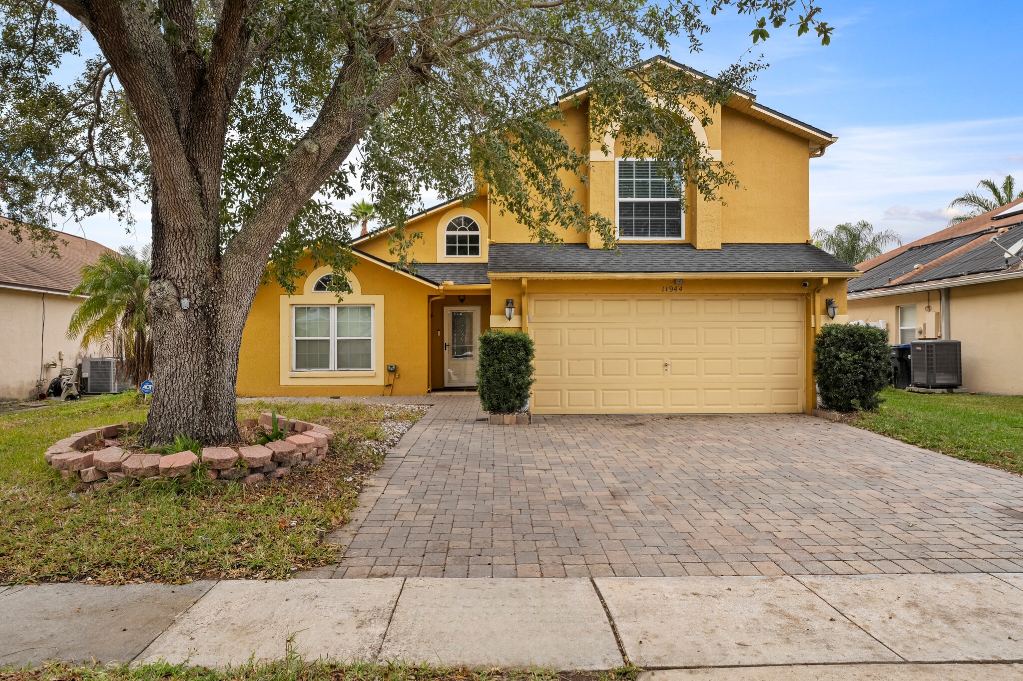 Building Photo - 11944 Cheltinham Dr