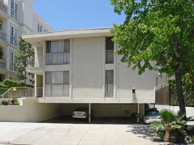 Building Photo - 135 N Clark Dr