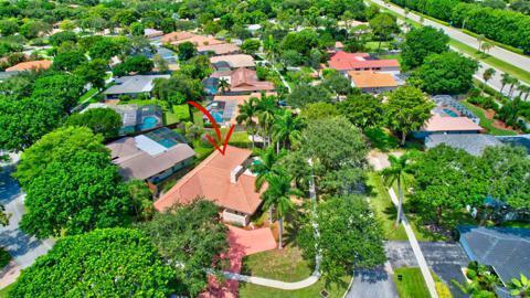Building Photo - 6813 Viento Way