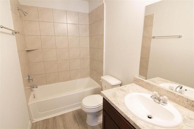 Building Photo - 14711 Jennys Park Pl