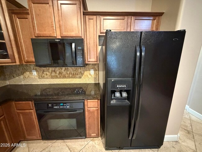 Building Photo - 421 W Wisteria Pl