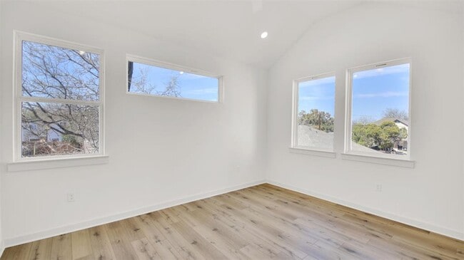 Building Photo - 6119 Atwood St