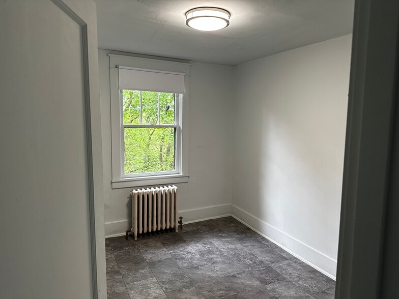 Bedroom - 5246 Beelermont Pl