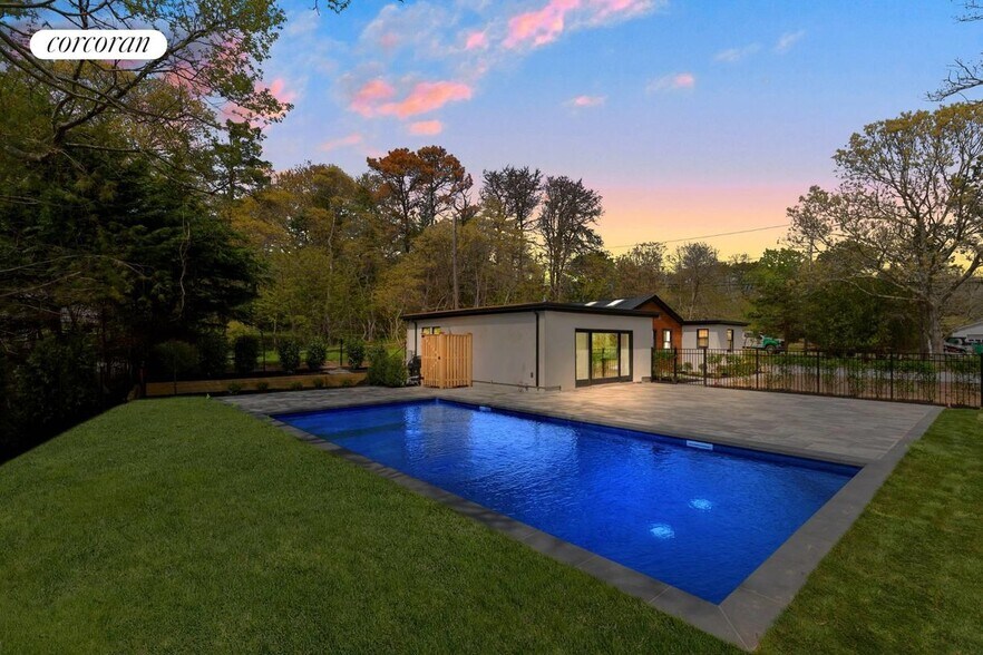 Building Photo - 17 Oceanview Rd