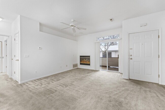 Building Photo - 1101 Linden Ln