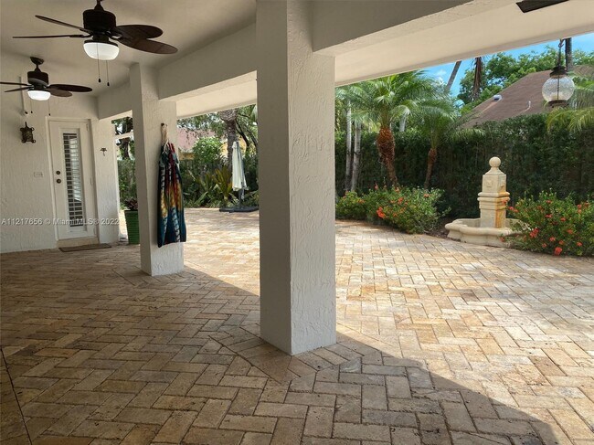 Building Photo - 15327 SW 55th Ter