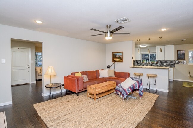 Building Photo - 3630 Zoch Ln