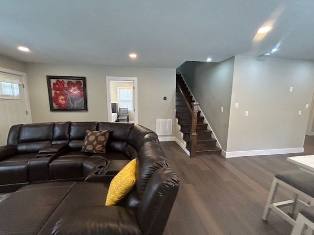 Building Photo - 25 Skyland Dr