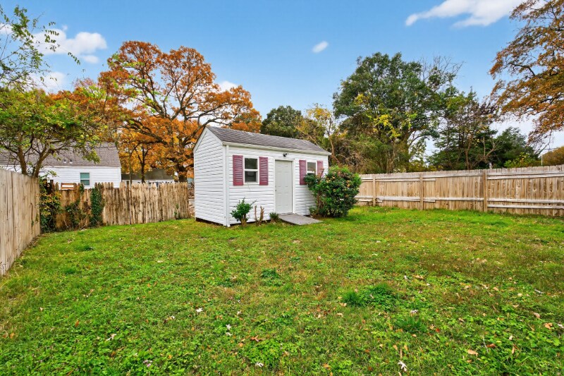 Building Photo - 3517 Brighton St