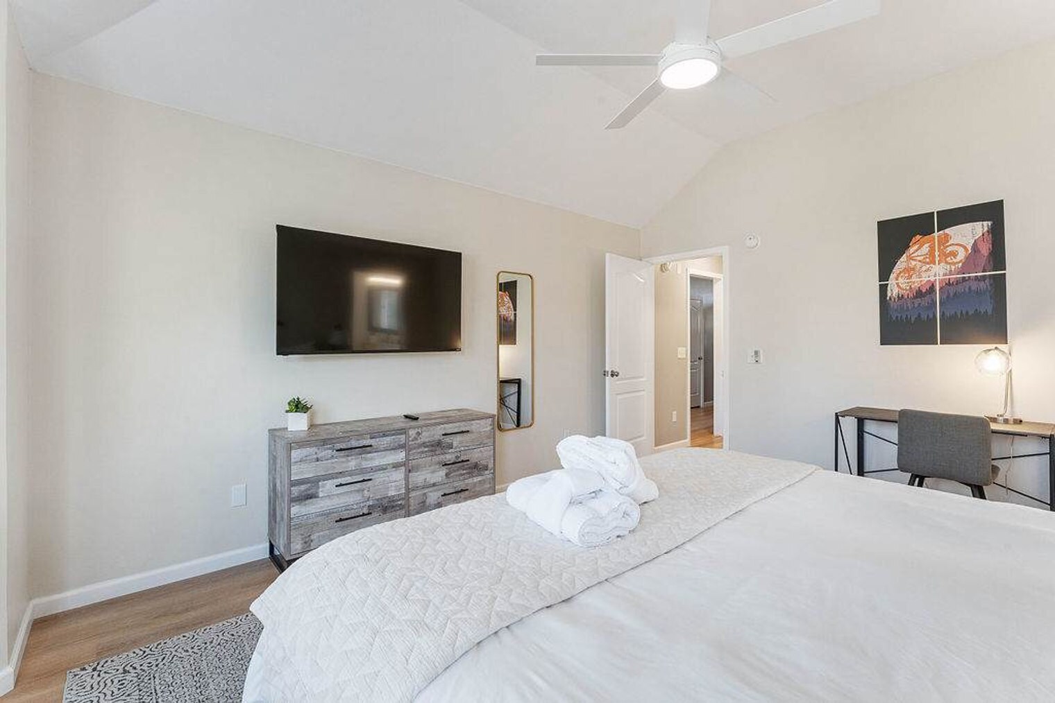 Building Photo - 410 Willington Ln