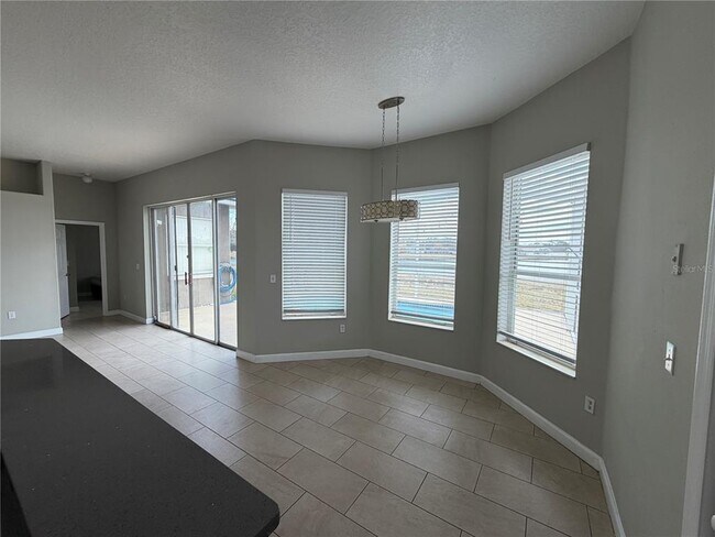 Building Photo - 2829 Middleton Cir