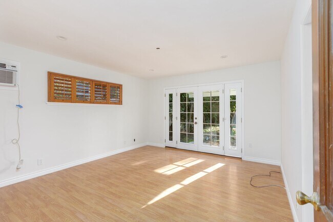 Building Photo - Charming Rustic 3BD/2BA Home in Peaceful C...