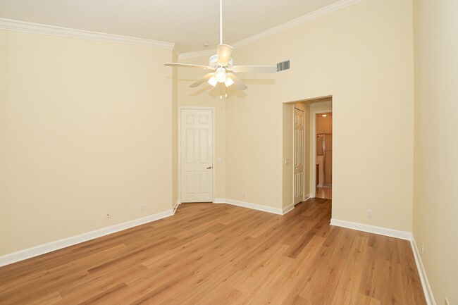 Building Photo - 7033 Willow Pine Way