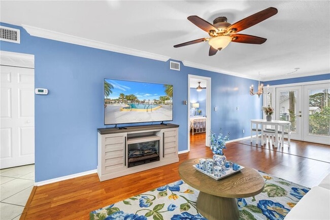 Building Photo - 9224 Mission Oaks Blvd