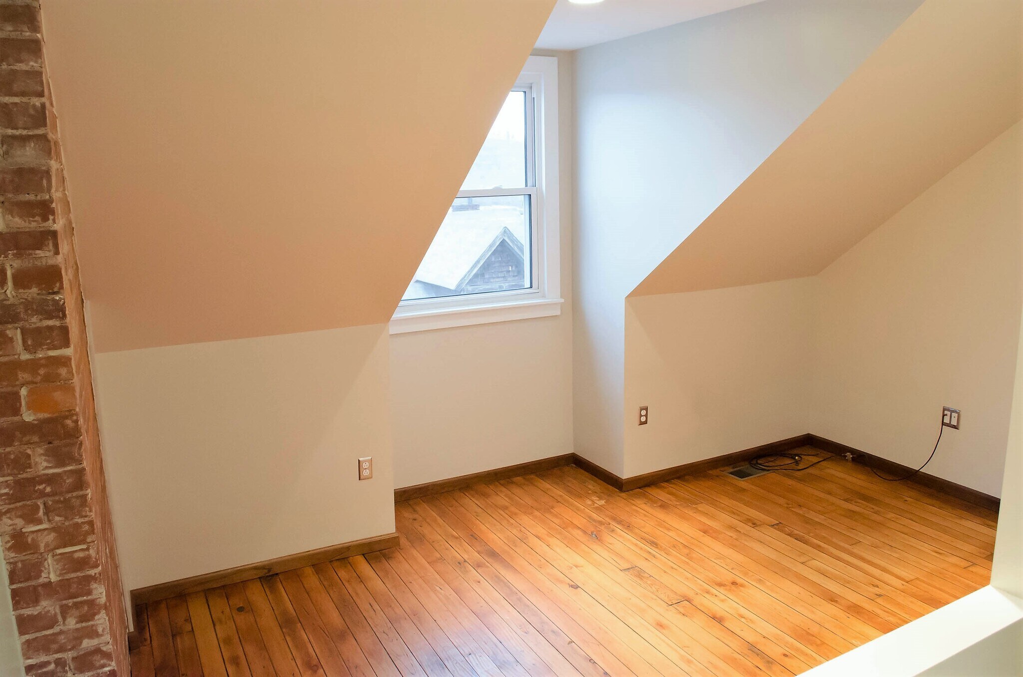 Building Photo - 5133 Kent Way