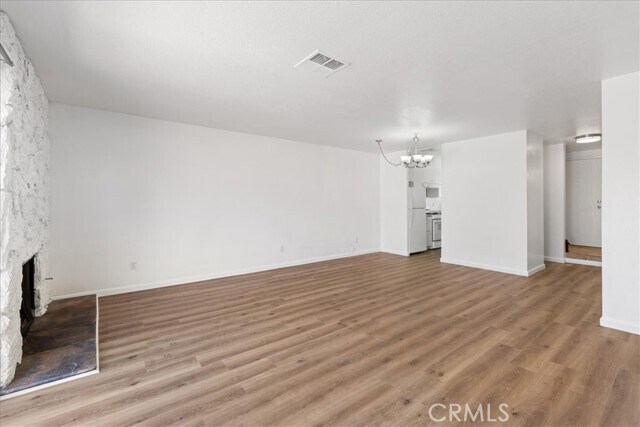 Building Photo - 162 Tamarisk St