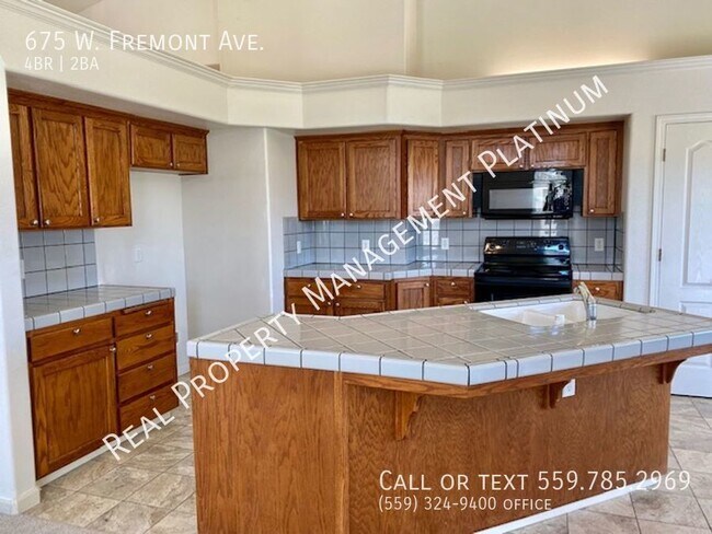 Building Photo - $2,395  Willow and Herndon, 4 Bedroom,  - ...