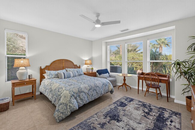 Building Photo - 60440 Juniper Ln