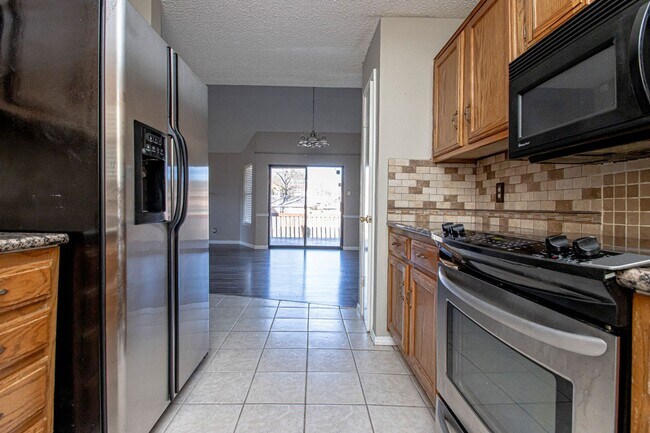 Building Photo - 1525 Northwick Ct
