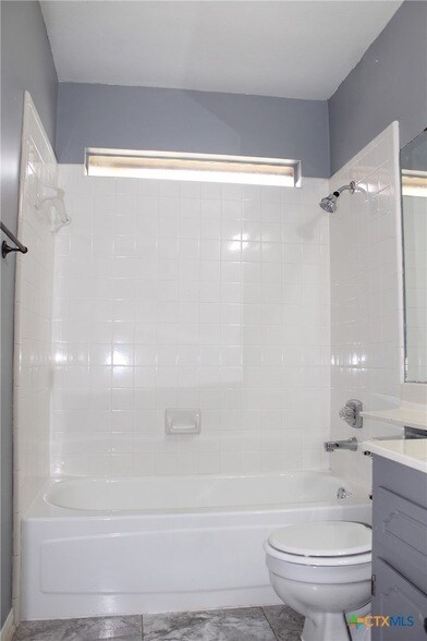 Building Photo - 4916 Glass Mountain Dr