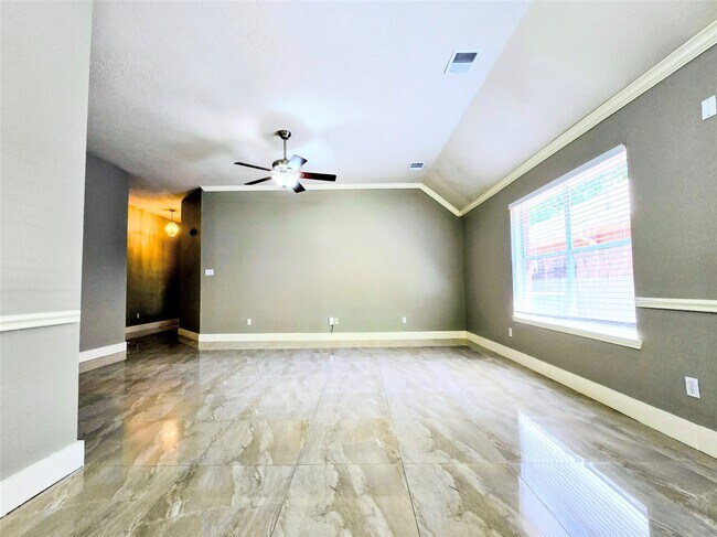 Building Photo - 159 S Delta Mill Cir