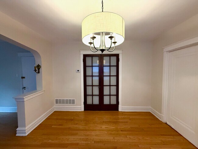 Building Photo - 4551 Arco Ave