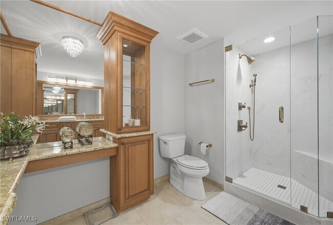 Building Photo - 7515 Pelican Bay Blvd