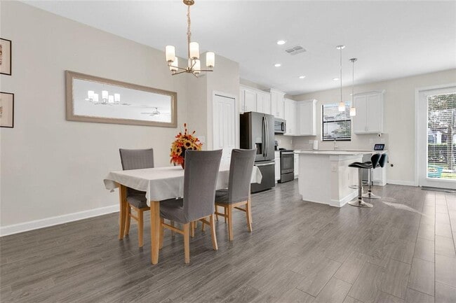 Building Photo - 1208 Payne Stewart Dr