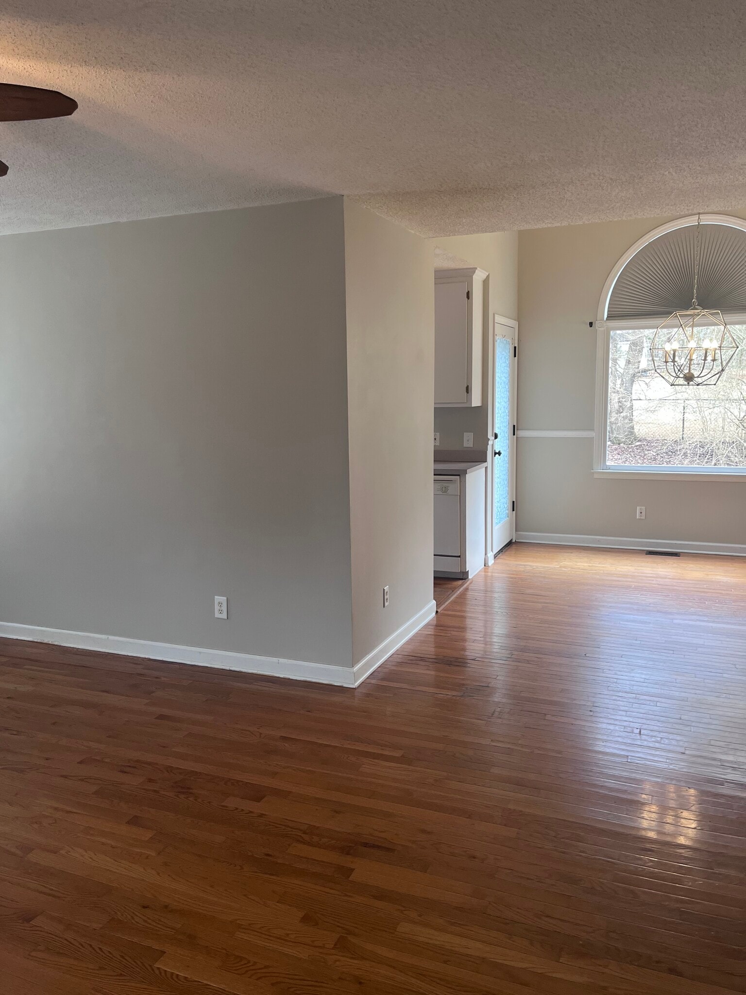 Building Photo - 218 Brookfield Cir