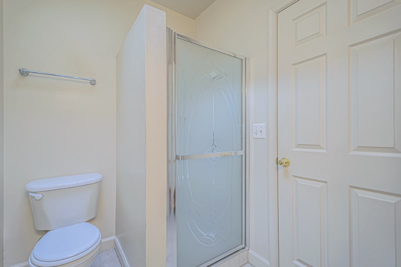 Building Photo - 611 Otis Pl NW