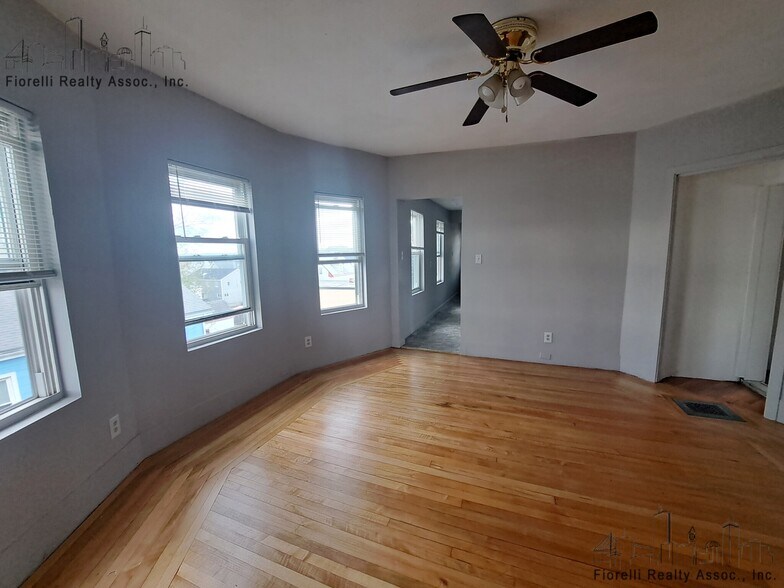 Building Photo - 50 Clark St